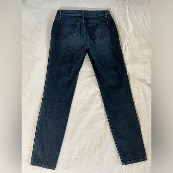 EUC Lafayette 148 Mercer Dark Blue Wash Skinny Jeans Size 6 - Picture 3 of 5